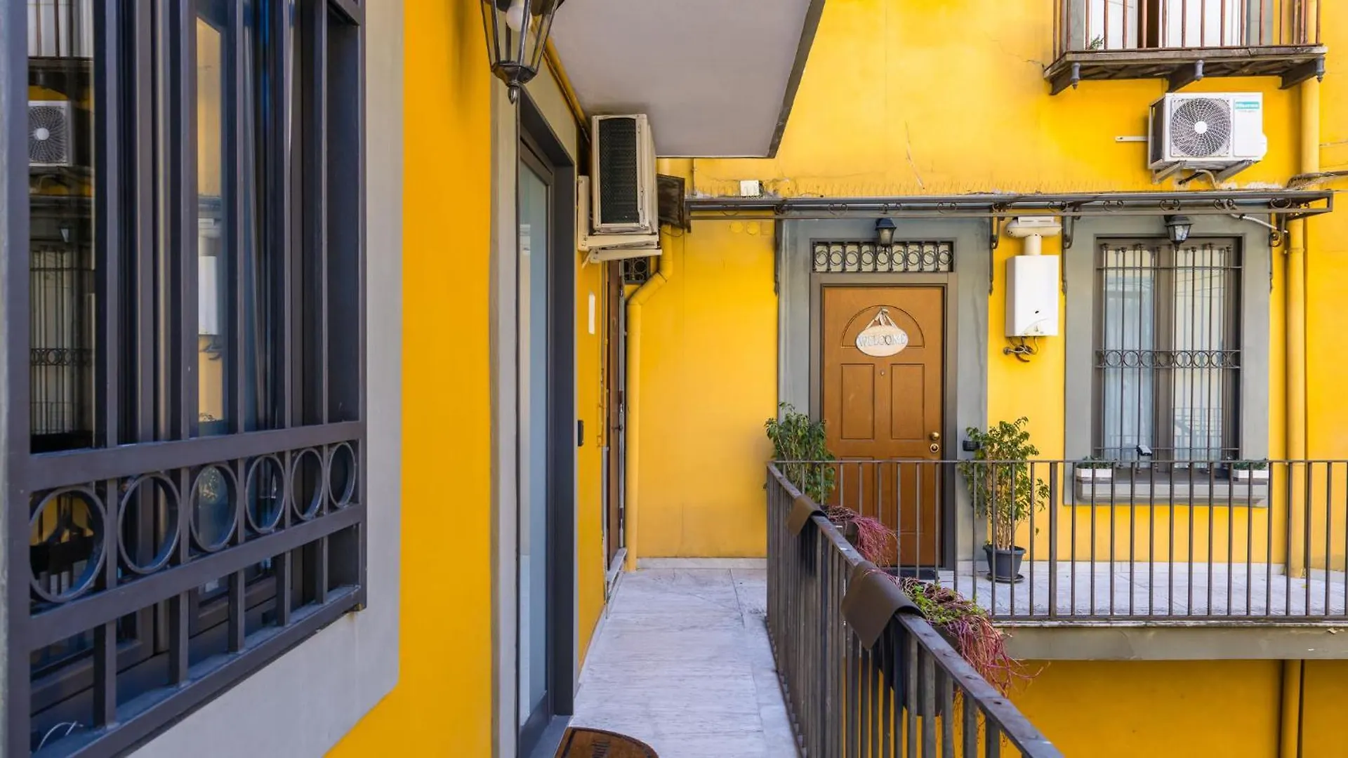 Palazzo Mormando - Mini Apartment Naples
